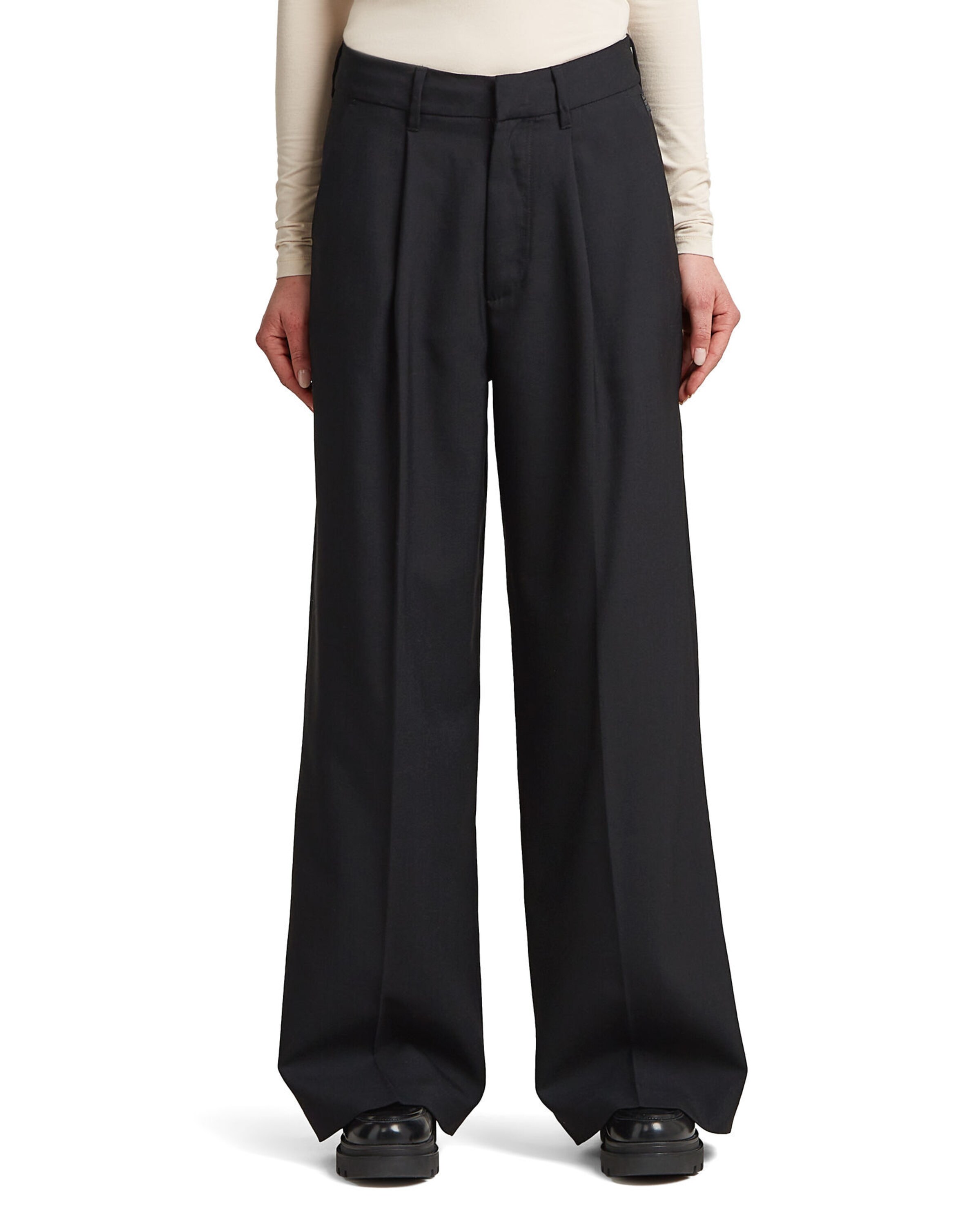 G-STAR Wide leg Pleat-front trousers 'Fluid' in Black: front