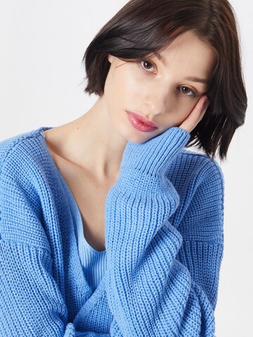 Femme Luxe Sweater 'Kaylee' in Blue