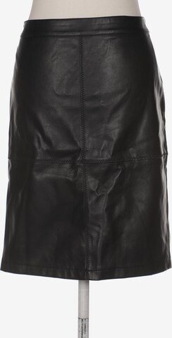 VILA Skirt in M in Black: front