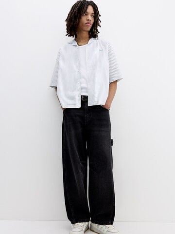 Fit confort Chemise Pull&Bear en blanc