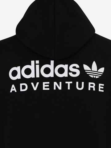 ADIDAS ORIGINALS Sweatshirt 'Adventure' in Zwart