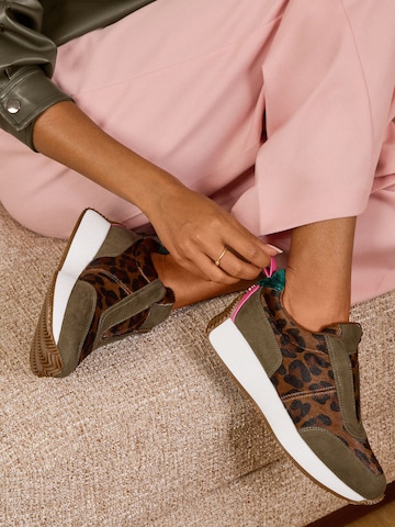 love & roses Slip on boty – zelená