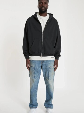 YSPT Studio Zip-Up Hoodie 'CHALLENGER' in Black