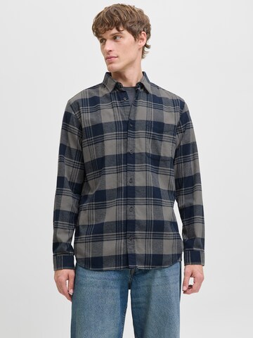 mėlyna JACK & JONES Standartinis modelis Marškiniai 'JJJAMES': priekis