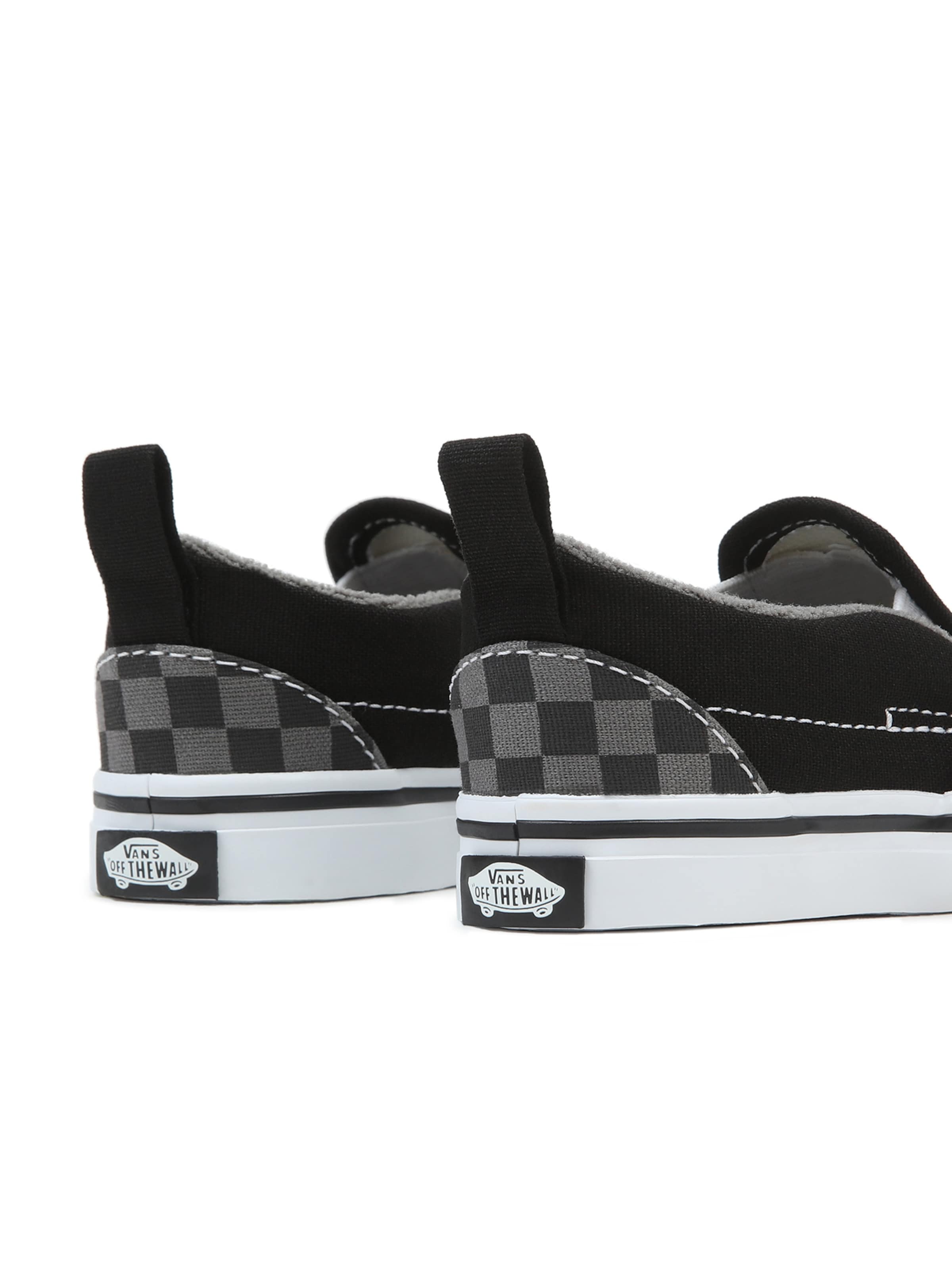 VANS Кроссовки в Черный