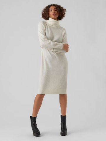 VERO MODA Knitted dress 'Daniela' in White: front