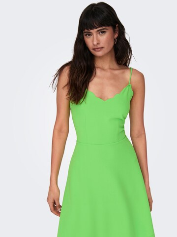 ONLY - Vestido 'THEA' em verde