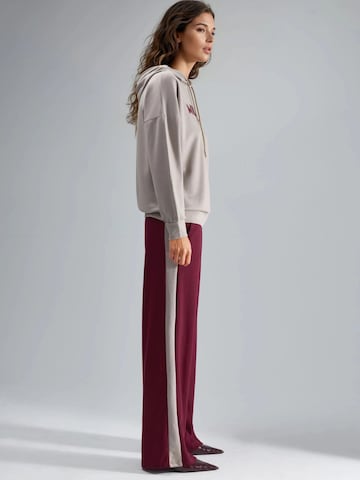 Hiccup - Fato de jogging em vermelho