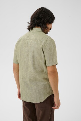 Coupe regular Chemise 'Trostol' Matinique en vert