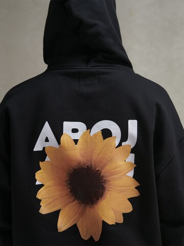 ABOJ ADEJ Sweatshirt 'Afabet' in Zwart