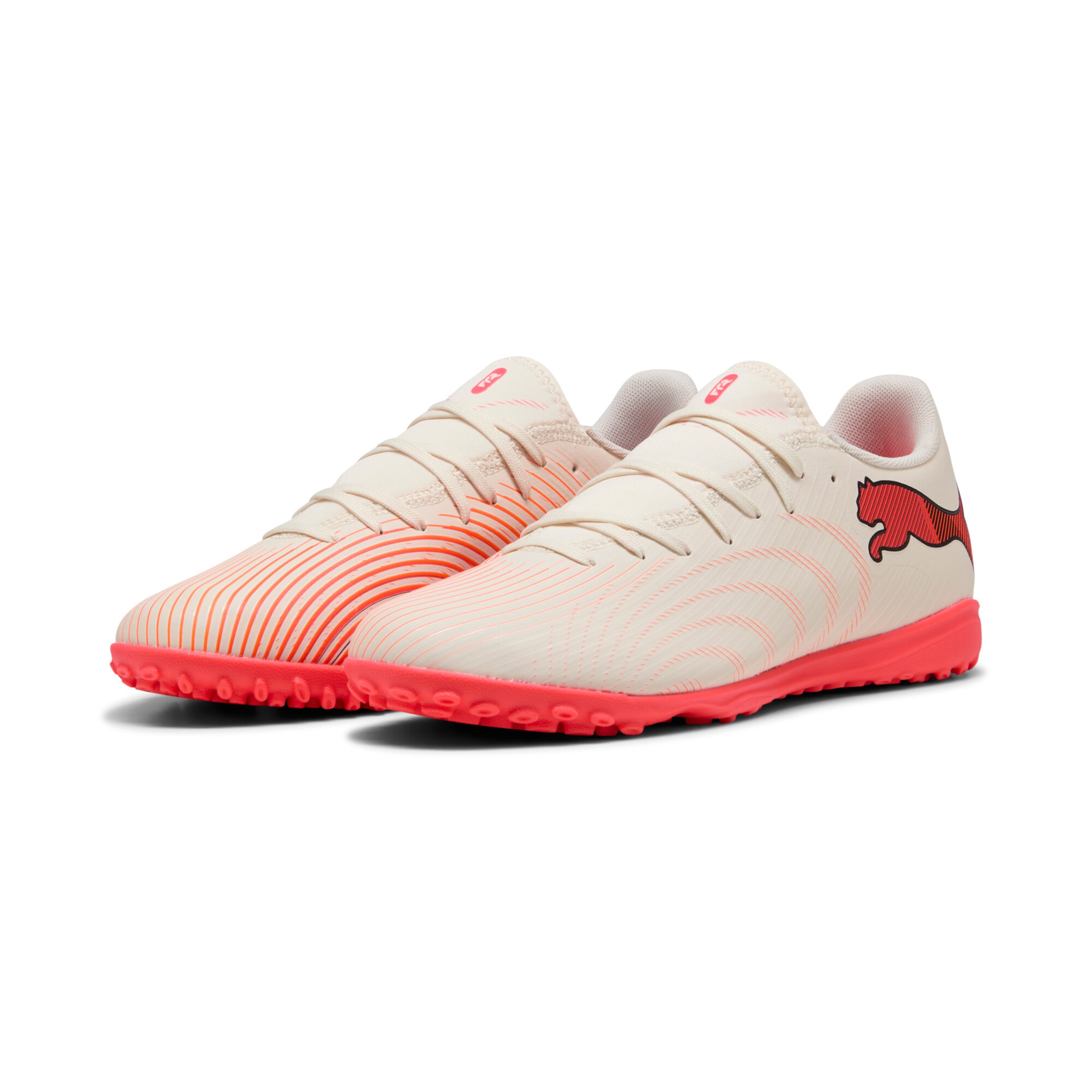 PUMA Футболни обувки 'FUTURE 9 PLAY' в бежово