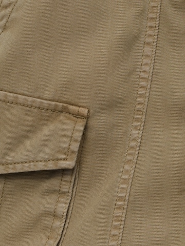Pull&Bear Regularen Kargo hlače | zelena barva