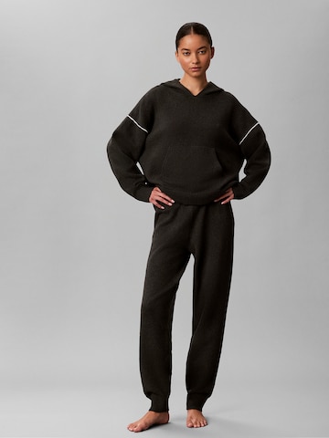 Calvin Klein Sweatshirt in Black