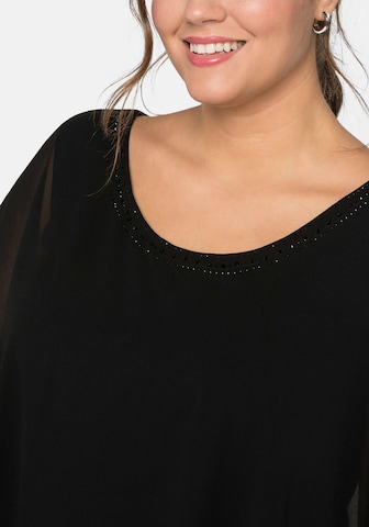 SHEEGO Tunic in Black