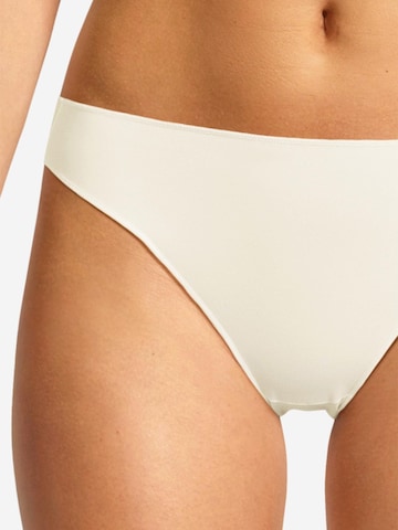 Nina von C. Slip 'Secret' in Weiß