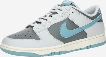 Baskets basses 'DUNK' Nike Sportswear en gris : devant