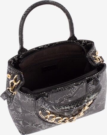 faina Handbag in Black