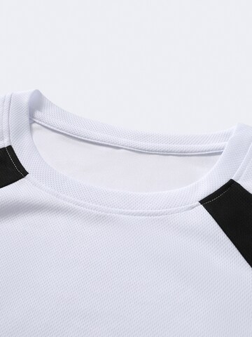 YOUTHUP Shirt 'Formgerecht'‌‌‌‌‌‌‌‌ in Weiß