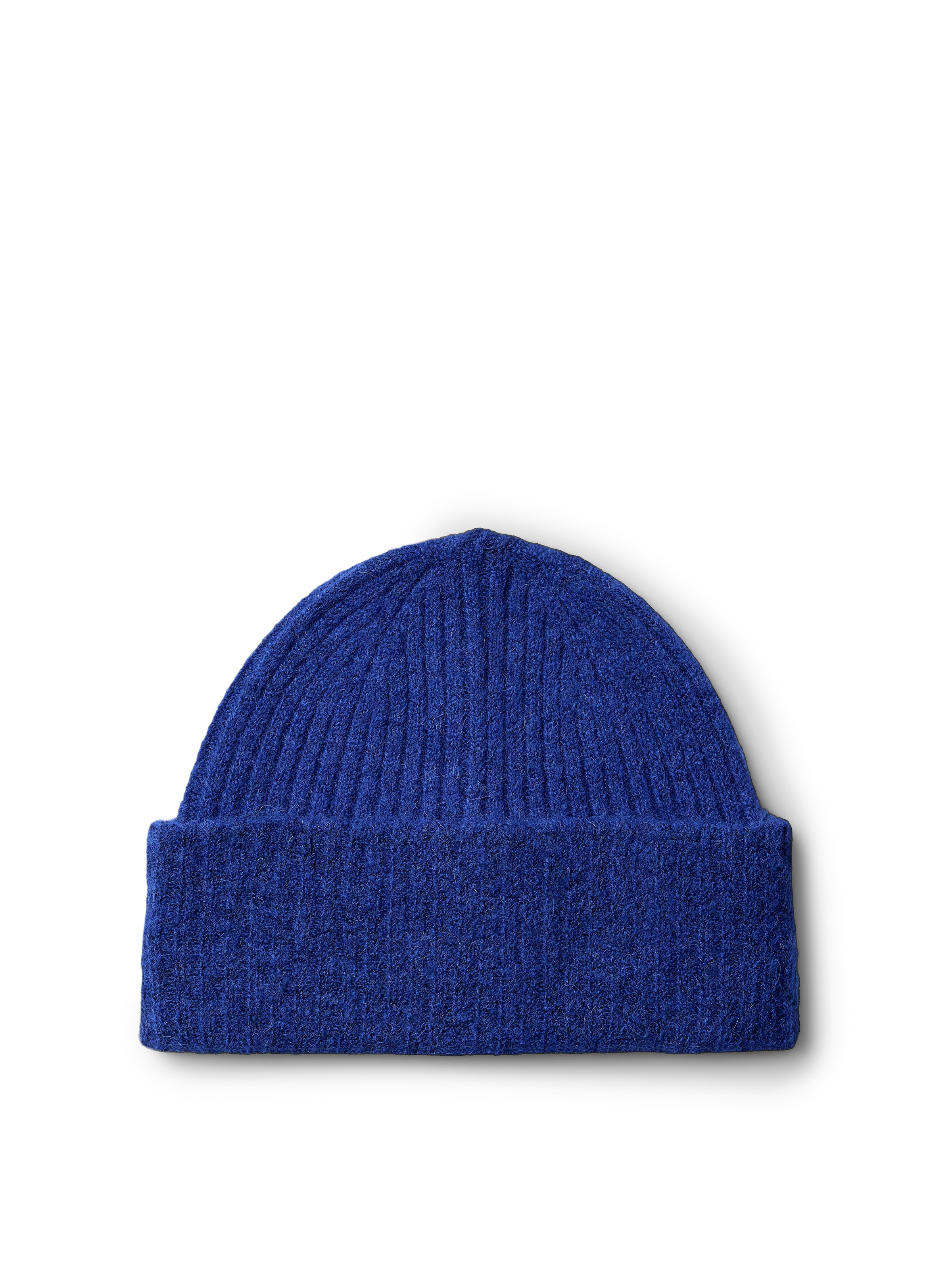 SELECTED Beanie in Blue: front