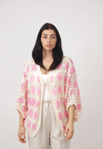 Cardigan oversize Elara en rose : devant