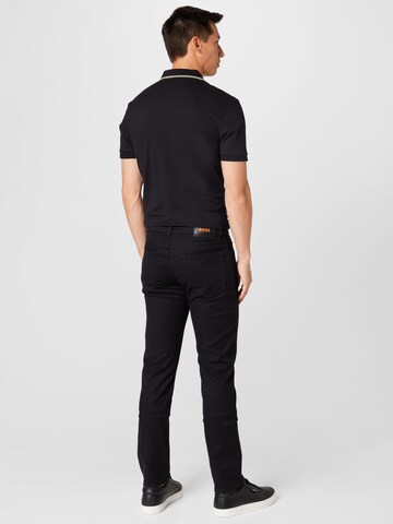 BOSS Regular Jeans 'Maine' in Schwarz