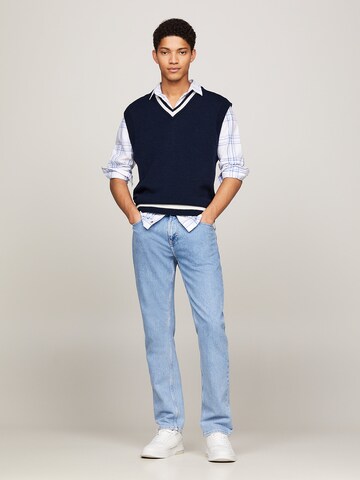 Tommy Jeans Sweater Vest in Blue