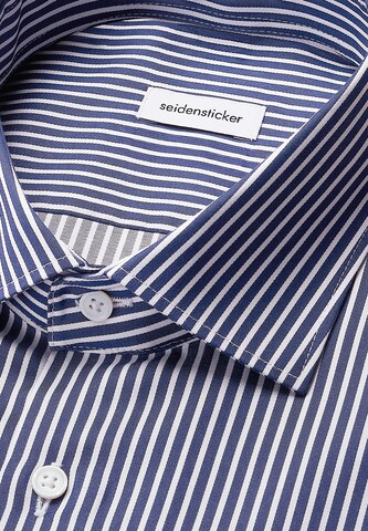 Coupe regular Chemise business 'Schwarze Rose' SEIDENSTICKER en bleu
