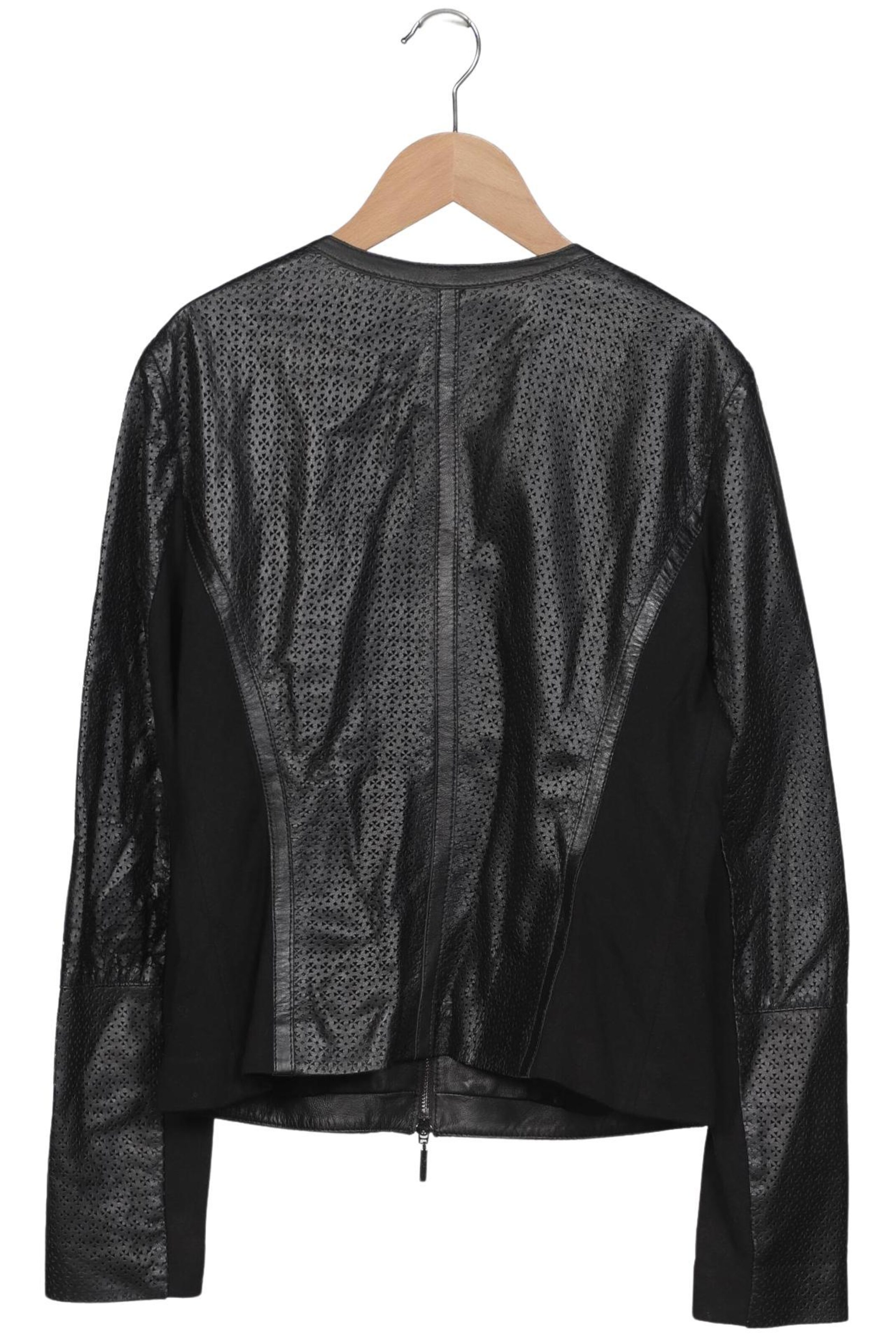 Arma Jacket & Coat in XL in Black