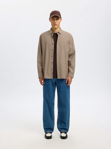 SELECTED Regular fit Button Up Shirt 'SLHREGNOAH' in Beige