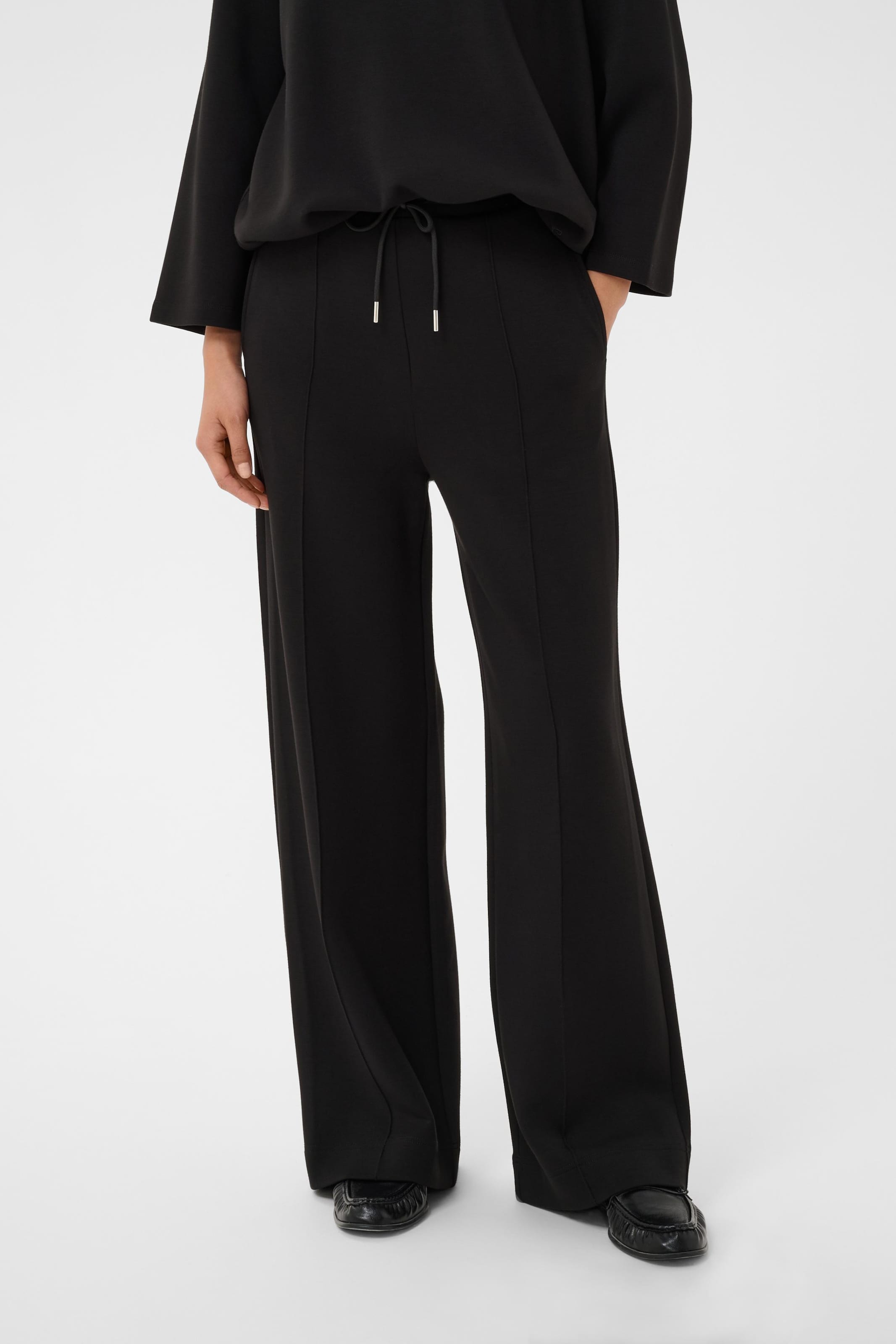 Regular Pantalon Part Two en noir : devant