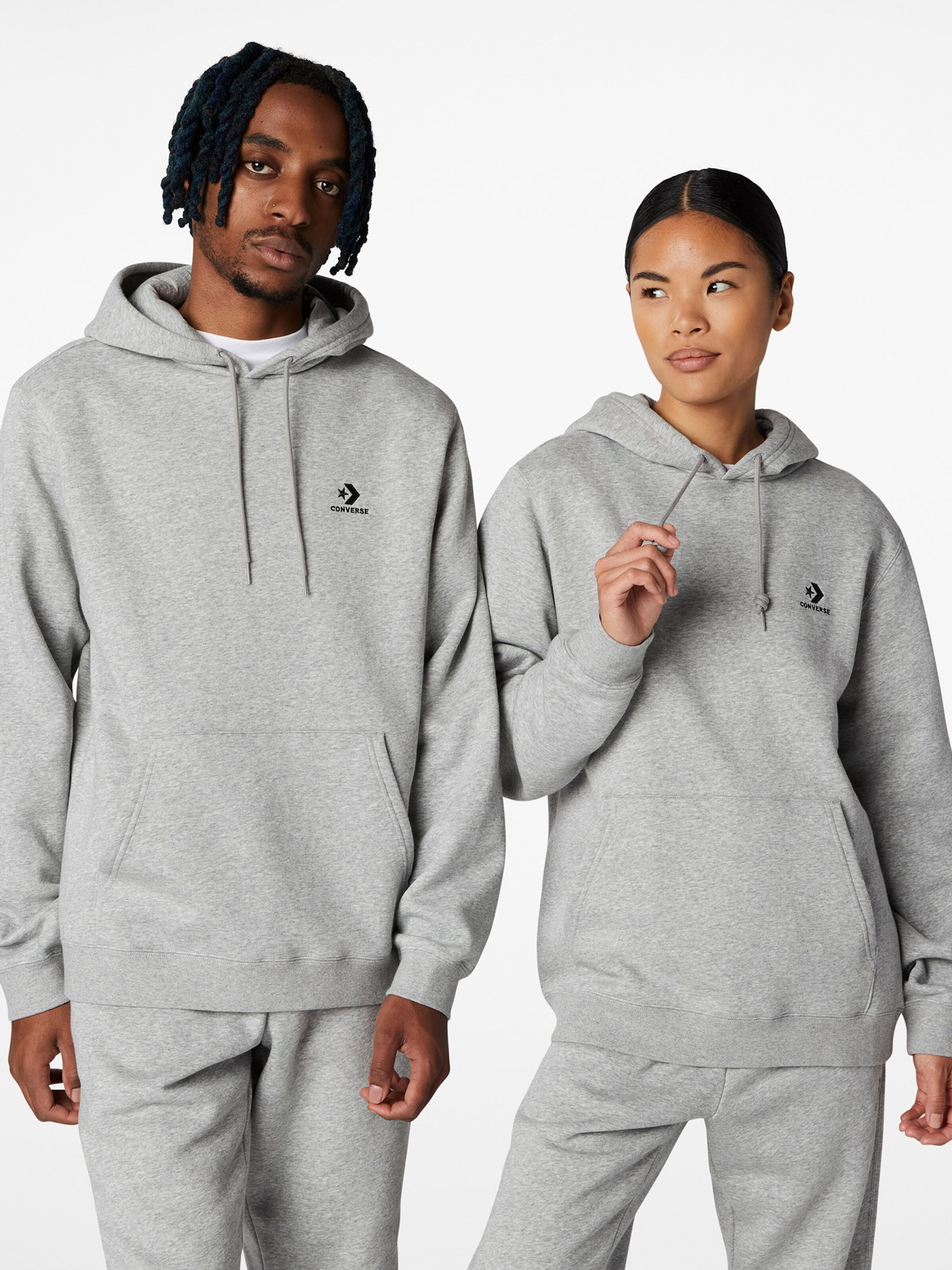 CONVERSE Sudadera en Gris Moteado ABOUT YOU