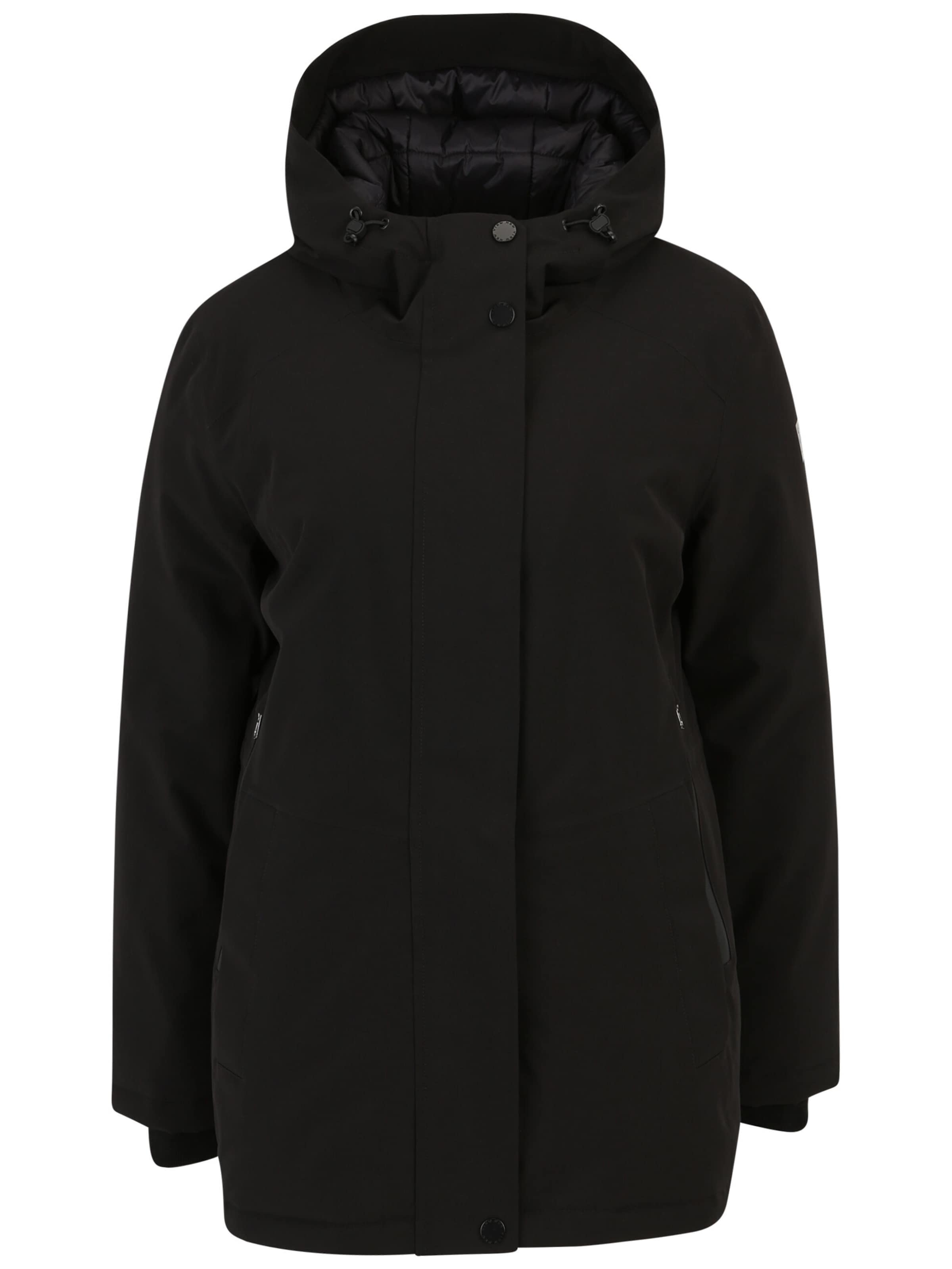 New View Winter Jacket in Black: front