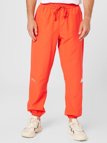 ADIDAS SPORTSWEAR Tapered Sportbroek in Rood: voorkant