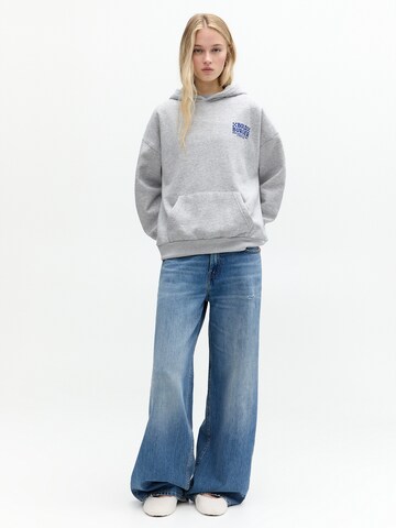 Pull&Bear Sweatshirt 'PACIFIC' in Grey