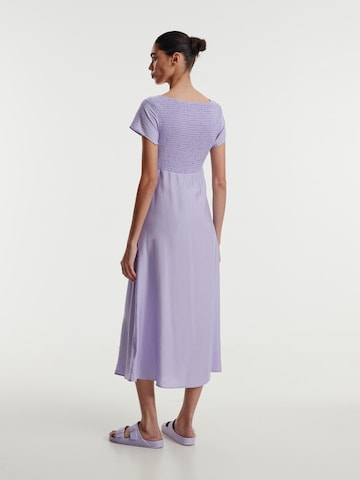 Robe 'Gitte' EDITED en violet