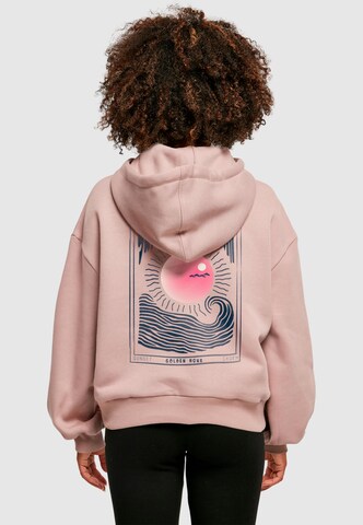 Merchcode Sweatshirt 'Sunset Charm' i rosa: framsida