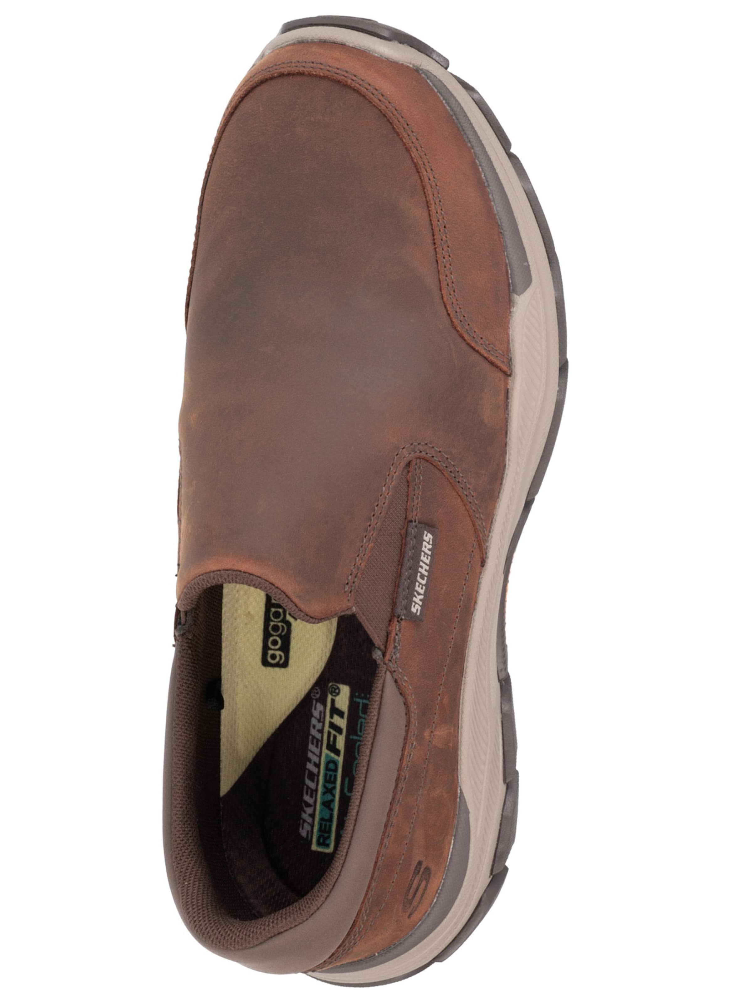 SKECHERS Instappers 'Skechers Respected - Calum' in Bruin