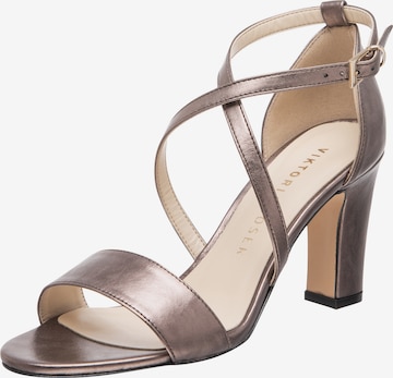 Viktoria Moser Strap Sandals 'Reese' in Brown: front