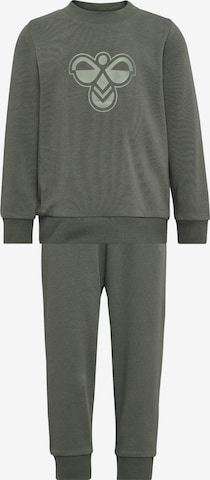 Hummel Set in Grau: Vorderseite