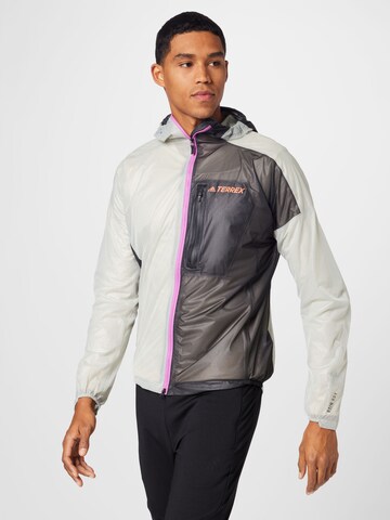 ADIDAS TERREX Sportjacke 'Agravic 2.5-Layer Rain' in Grün: Vorderseite