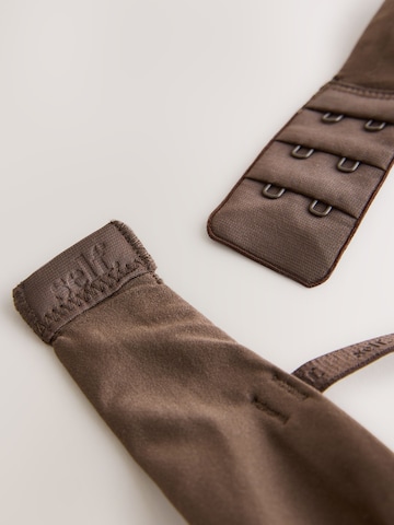 self. T-Shirt BH in Braun