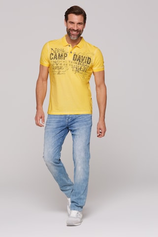 CAMP DAVID Poloshirt in Gelb