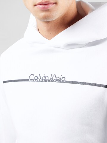 Calvin Klein Μπλούζα φούτερ σε λευκό