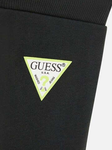 GUESS Set in Mixed colors