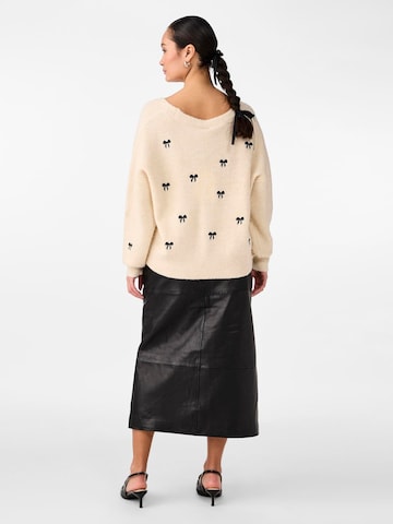 YAS Knit Cardigan 'YASBOW' in Beige