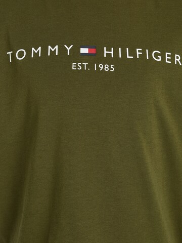 TOMMY HILFIGER T-shirt 'ESSENTIAL' i grön