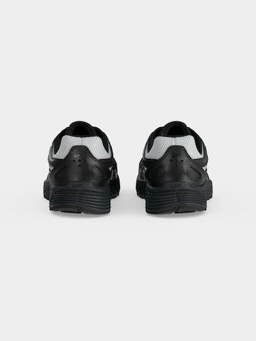 Nike Sportswear Sneakers 'P-6000' i sort