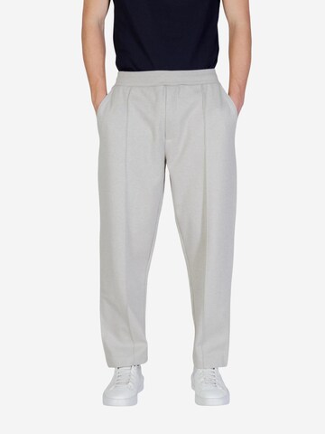 BOSS Regular Sportbroek 'Se_Twist 10276661 50553156' in Grijs: voorkant