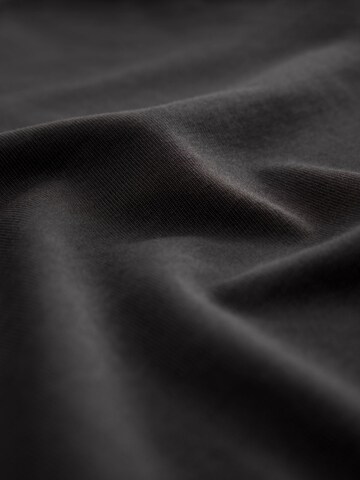 Next - Camiseta en marrón