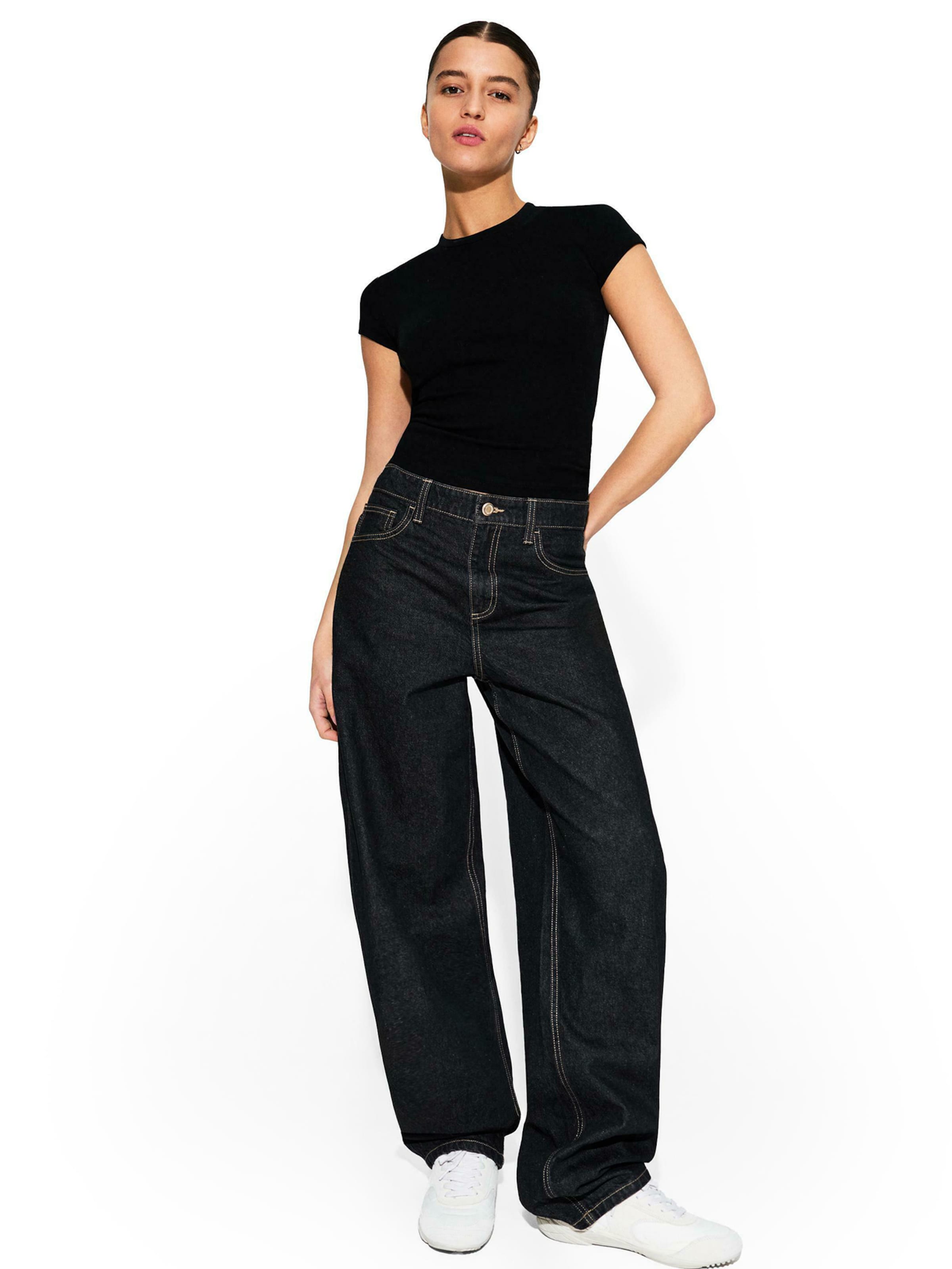 Bershka T-Shirt in Grau